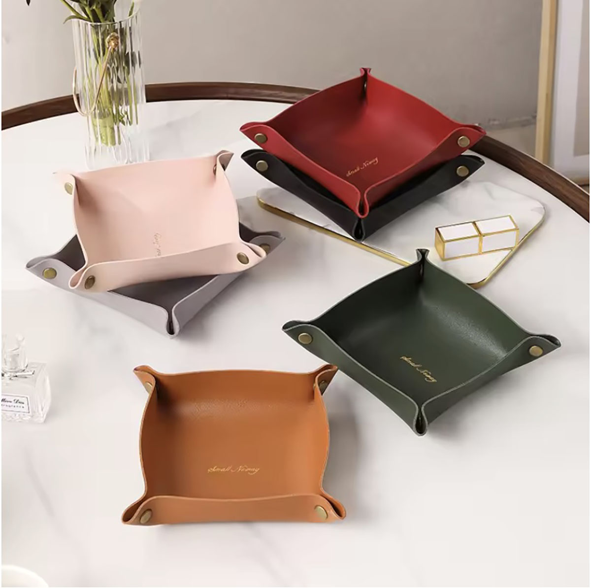 Women Accessories Organizer - สไตล์นอร์ดิกหนังถาด Desktop Organizer สําหรับ Key เครื่องประดับเครื่องสําอางค์กล่องพับตกแต่งบ้าน