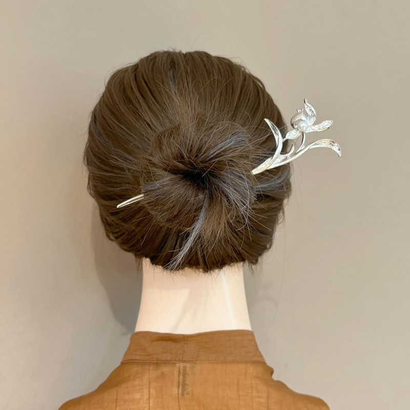กิ๊บติดผมรูปดอกกล้วยไม้สีเงินส - Women Accessories Aesthetic บทวิจารณ์และราคา
