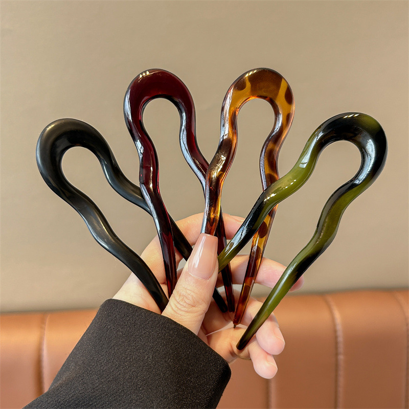 กิ๊บติดผมรูปตัวยู แฟชั่นลายกระ - Women Accessories Aesthetic บทวิจารณ์และราคา
